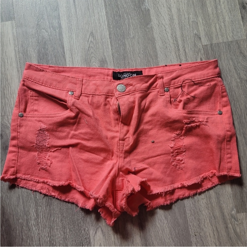London low rise jean shorts size 11